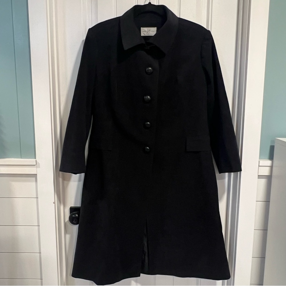 Virginia Holmes Elegant Faux Suede Black Long Coat. Size Medium.